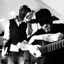 CAFE CONCERT-SIXPENNY MILLIONNAIRE