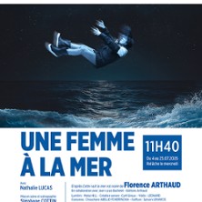 UNE FEMME A LA MER