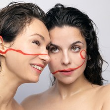 H&eacute;l&egrave;ne Escriva & Vassilena Serafimova